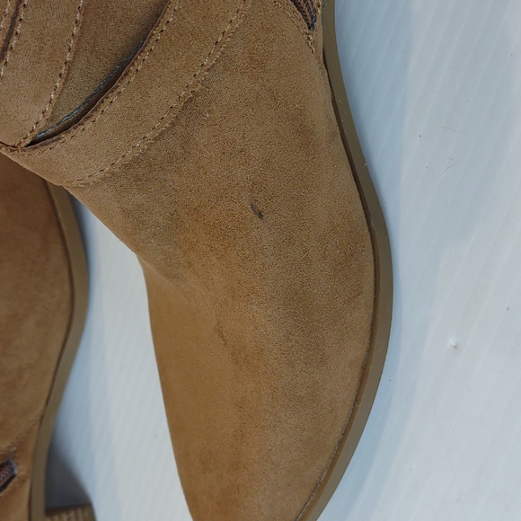 Sun + Stone Saandis Tan Slender Buckle Straps Block Heel Inner Ankle Zip Booties - Picture 14 of 15